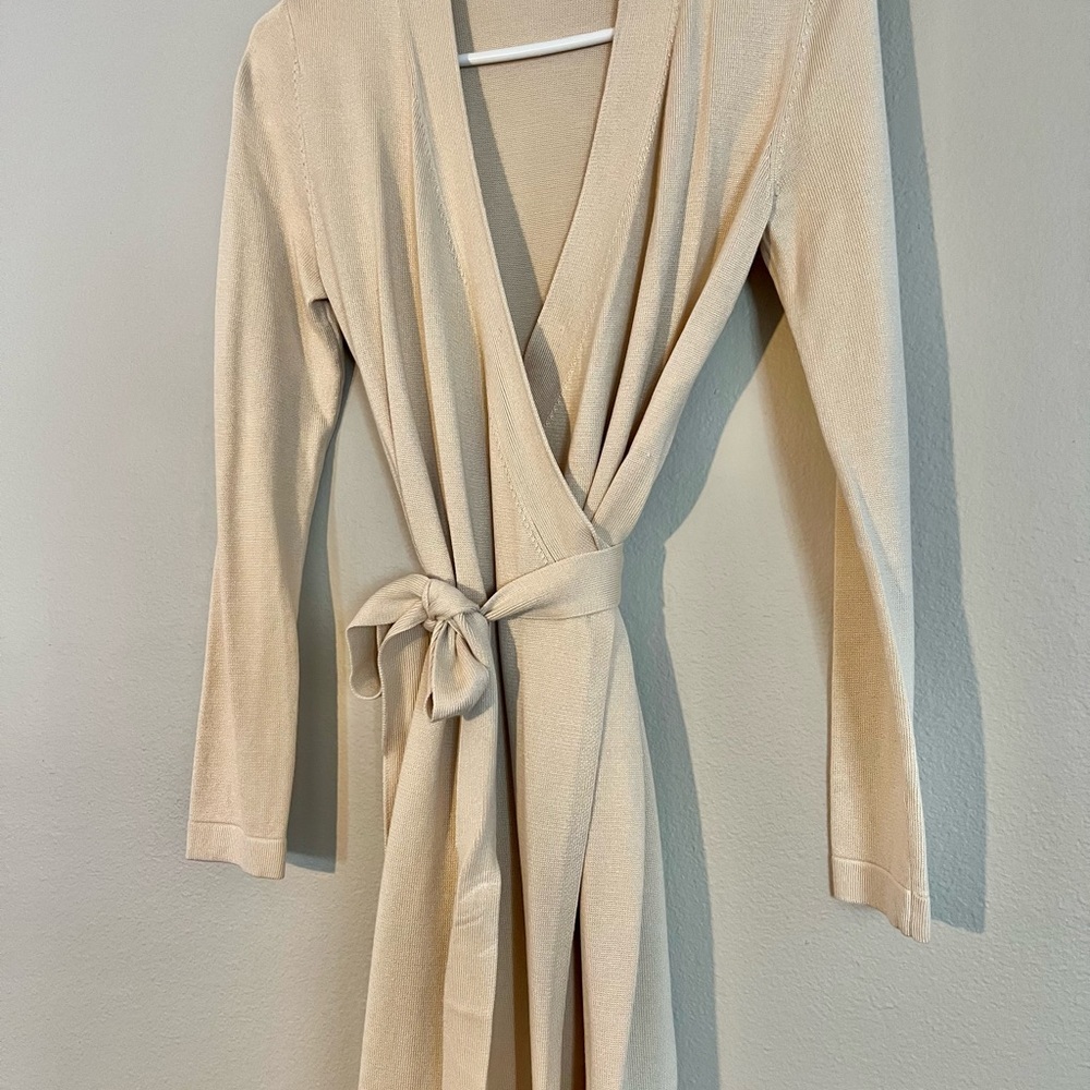 Lulu’s brand rap sweater dress, only worn once!